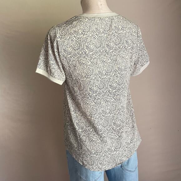 Mod Ref Cap Sleeve Cream/Black Top. Size Small. Great condition. - Picture 5 of 5